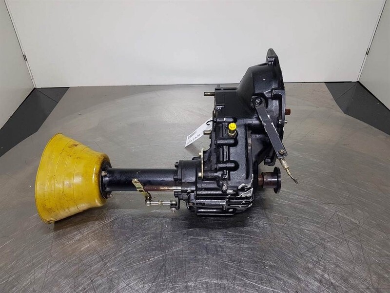 - Transmission/Getriebe/Transmissiebak - Gearbox and parts for Construction machinery: picture 3 - Transmission/Getriebe/Transmissiebak - Gearbox and parts for Construction machinery: picture 3