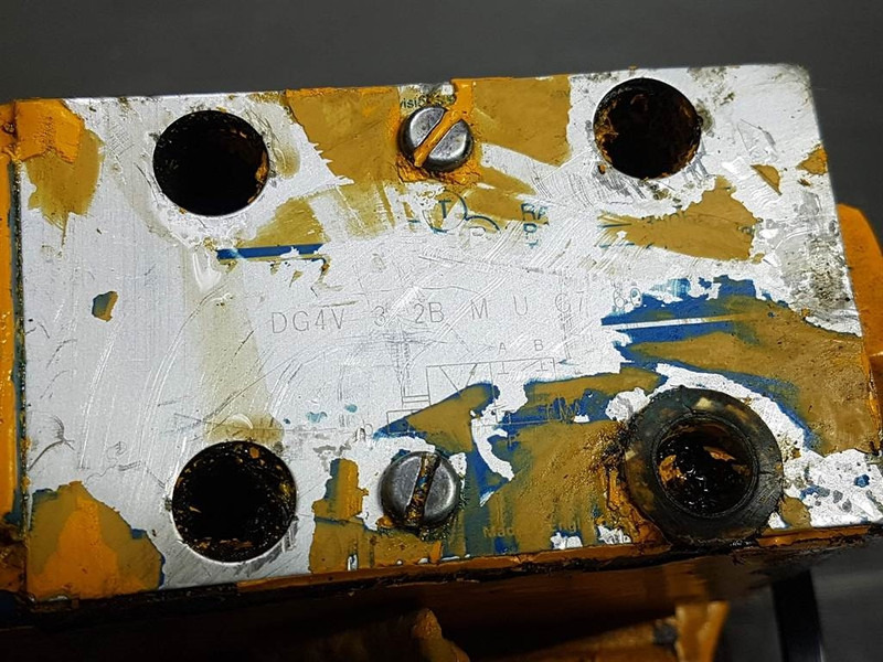 Vickers DG4V32BMUG760 - Valve/Ventile/Ventiel - Hydraulics for Construction machinery: picture 3 Vickers DG4V32BMUG760 - Valve/Ventile/Ventiel - Hydraulics for Construction machinery: picture 3