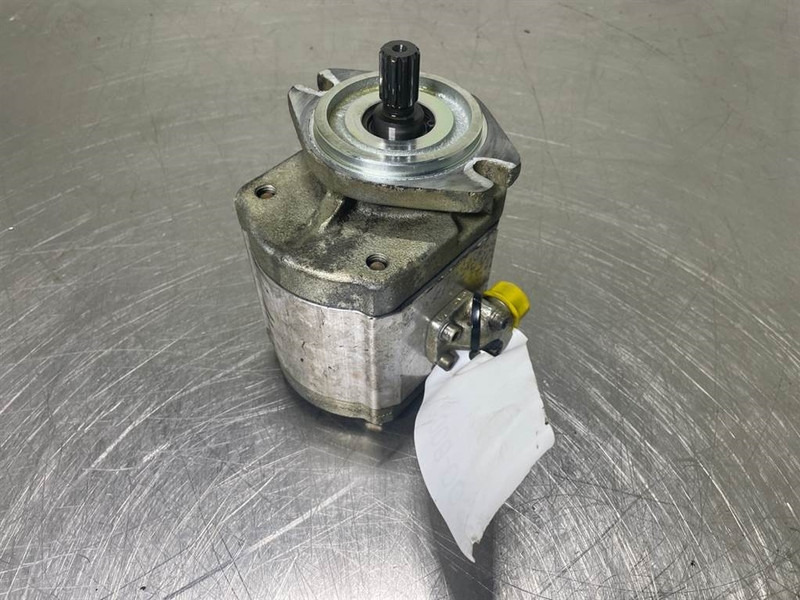 Volvo L35B-Haldex WP15A1-1830497-Gearpump/Zahnradpumpe - Hydraulics for Construction machinery: picture 3 Volvo L35B-Haldex WP15A1-1830497-Gearpump/Zahnradpumpe - Hydraulics for Construction machinery: picture 3