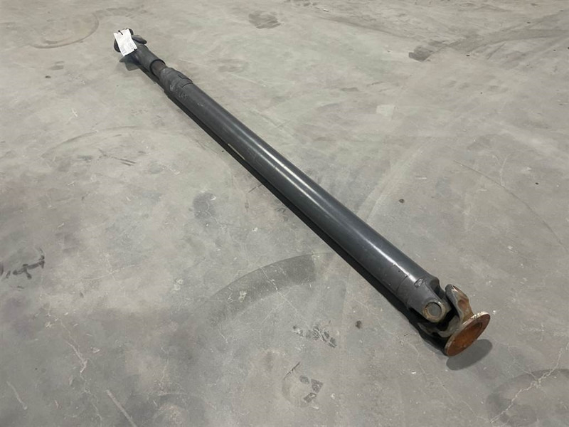 Volvo L45F-15231578 - Propshaft/Gelenkwelle/Cardanas - Axle and parts for Construction machinery: picture 2 Volvo L45F-15231578 - Propshaft/Gelenkwelle/Cardanas - Axle and parts for Construction machinery: picture 2