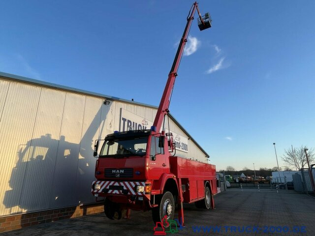 Truck mounted aerial platform MAN 18.280 4x4 25m Höhe Montage-Dach-Solar nur 22TKM: picture 13