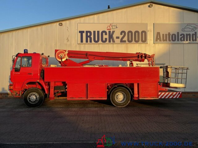 Truck mounted aerial platform MAN 18.280 4x4 25m Höhe Montage-Dach-Solar nur 22TKM: picture 9