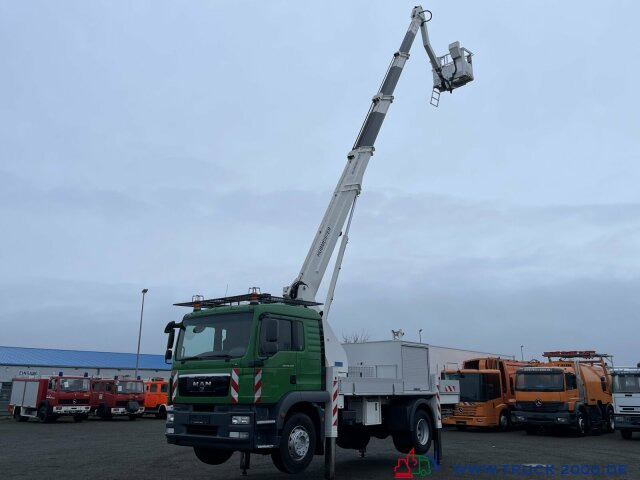 Truck mounted aerial platform MAN TGM 18.250 Blumenbecker 28.2m Höhe 15.5m seitl.: picture 8