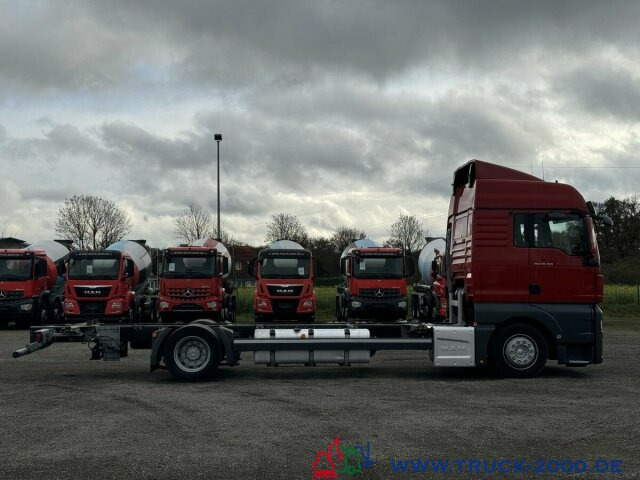 MAN TGX 18.360 Koffer XL Haus Bett Standhzg 277TKM - Box truck: picture 5 MAN TGX 18.360 Koffer XL Haus Bett Standhzg 277TKM - Box truck: picture 5