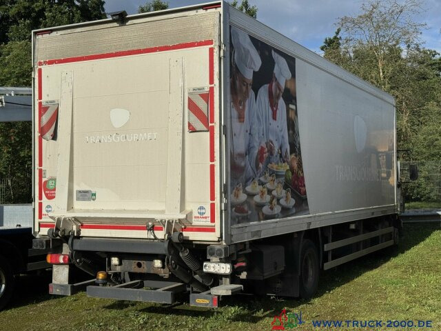 Volvo FL16 250 Tiefkühler MOTORSCHADEN / ENGINE BROKEN - Refrigerator truck: picture 3 Volvo FL16 250 Tiefkühler MOTORSCHADEN / ENGINE BROKEN - Refrigerator truck: picture 3