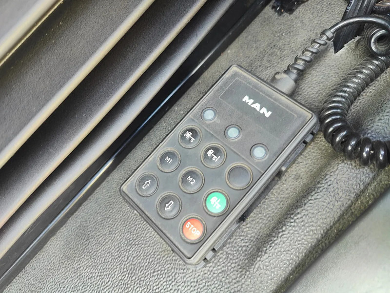 Hook lift truck, Crane truck MAN TGM 18.290 4x2 Euro 6 + Crane Palfinger PK15500: picture 13 Hook lift truck, Crane truck MAN TGM 18.290 4x2 Euro 6 + Crane Palfinger PK15500: picture 13