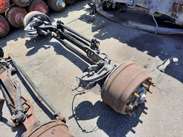 DAF 152N - Front axle for Truck: picture 2 DAF 152N - Front axle for Truck: picture 2