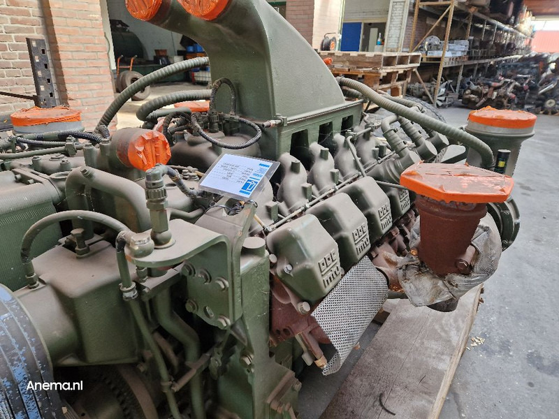 MTU (MERCEDES-BENZ) 12V 2000 - Engine: picture 3 MTU (MERCEDES-BENZ) 12V 2000 - Engine: picture 3