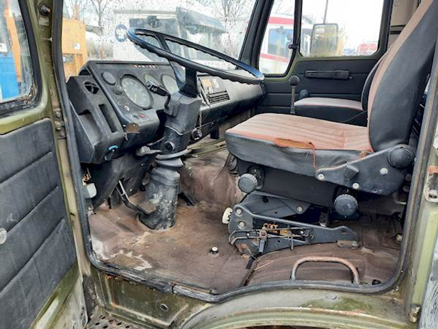 Mercedes-Benz 1213 - Dropside/ Flatbed truck: picture 5 Mercedes-Benz 1213 - Dropside/ Flatbed truck: picture 5