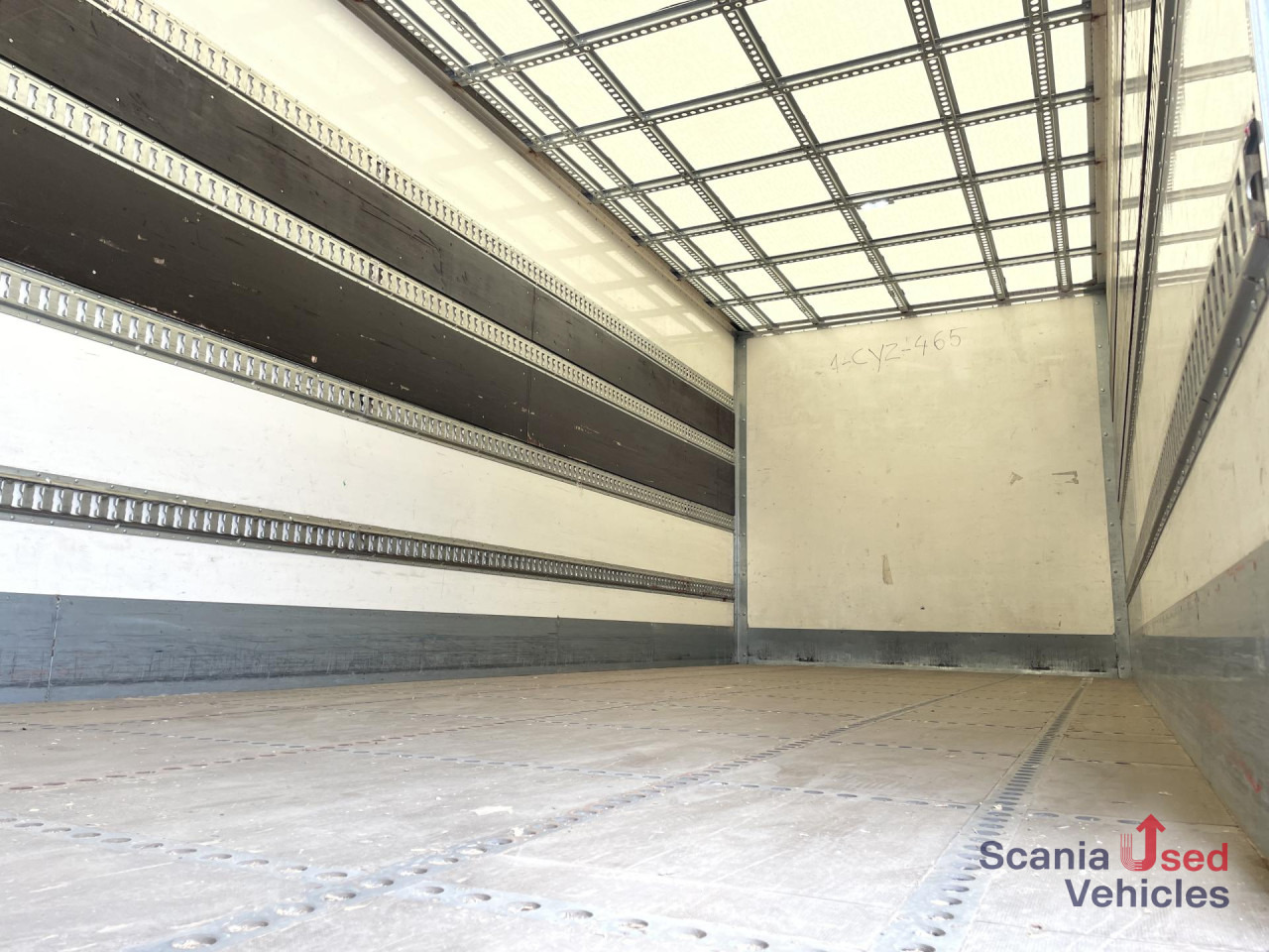 SCANIA P 320 DB6x2*4MNB RETARDER FULL AIR 8T TAIL LIFT 2T - Box truck: picture 2 SCANIA P 320 DB6x2*4MNB RETARDER FULL AIR 8T TAIL LIFT 2T - Box truck: picture 2