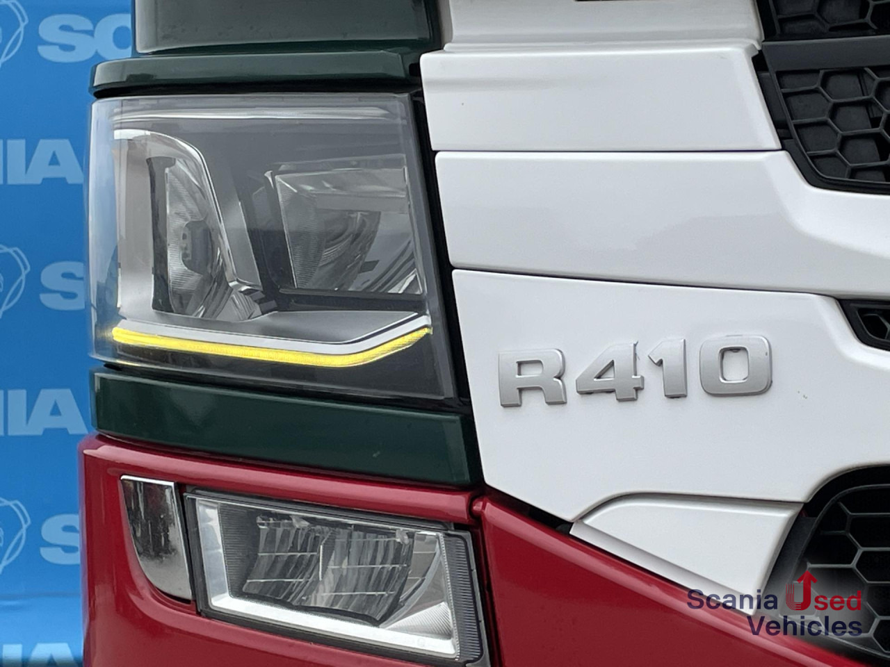 SCANIA R 410 A4x2NA RETARDER ADR FL LED ACC - Tractor unit: picture 2 SCANIA R 410 A4x2NA RETARDER ADR FL LED ACC - Tractor unit: picture 2