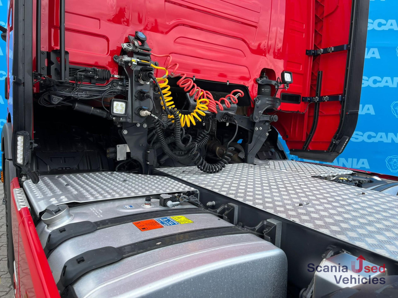 SCANIA R 450 A6x2/4NA RETARDER PTO LED NAVI - Tractor unit: picture 2 SCANIA R 450 A6x2/4NA RETARDER PTO LED NAVI - Tractor unit: picture 2