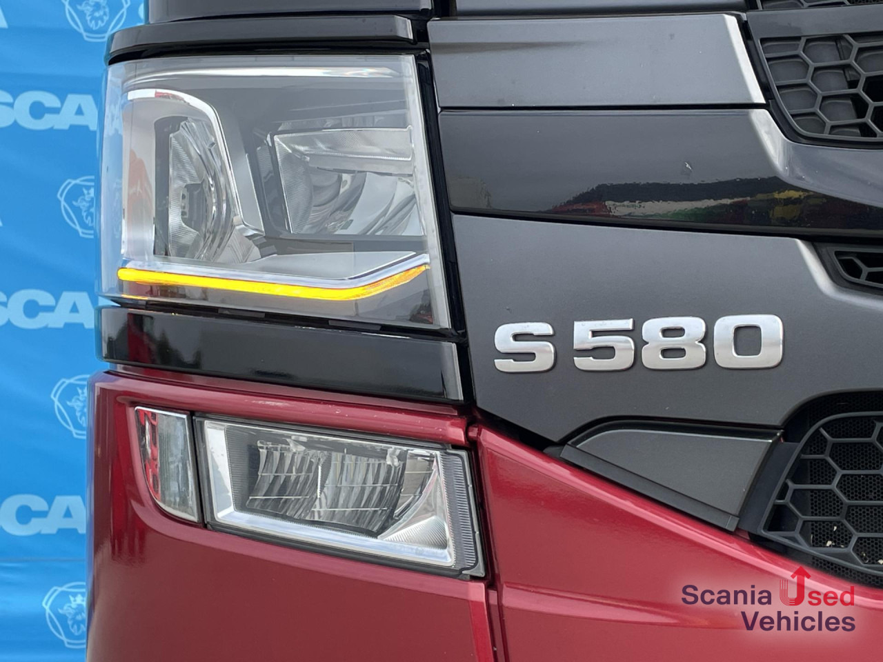 SCANIA S 580 A4x2NB DIFF-L RETARDER FULL AIR 9T V8 - Tractor unit: picture 2 SCANIA S 580 A4x2NB DIFF-L RETARDER FULL AIR 9T V8 - Tractor unit: picture 2