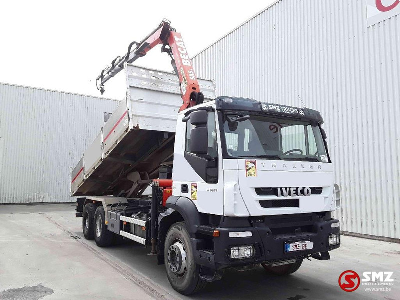 Iveco Trakker 360 Palfinger Pk16001k-3 - Tipper, Crane truck: picture 1 Iveco Trakker 360 Palfinger Pk16001k-3 - Tipper, Crane truck: picture 1