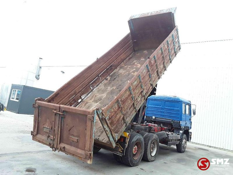 Tipper MAN 26.422 25-422 manual pump: picture 9