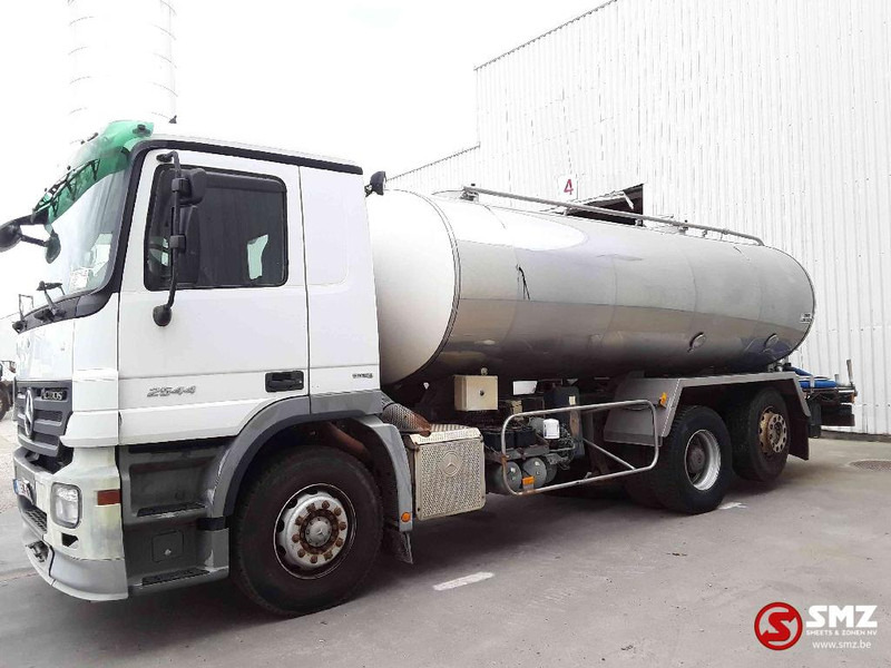 Mercedes-Benz Actros 2544 inox tank - 15.000 liter - retarder - Tank truck: picture 5 Mercedes-Benz Actros 2544 inox tank - 15.000 liter - retarder - Tank truck: picture 5