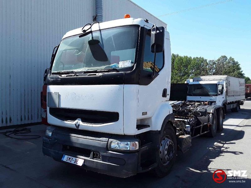 Renault Premium 420 - Cab chassis truck: picture 3 Renault Premium 420 - Cab chassis truck: picture 3