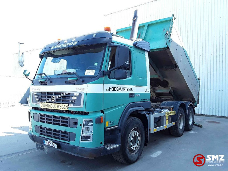 Volvo FM 12 380 tractor tipper - Tractor unit: picture 3 Volvo FM 12 380 tractor tipper - Tractor unit: picture 3