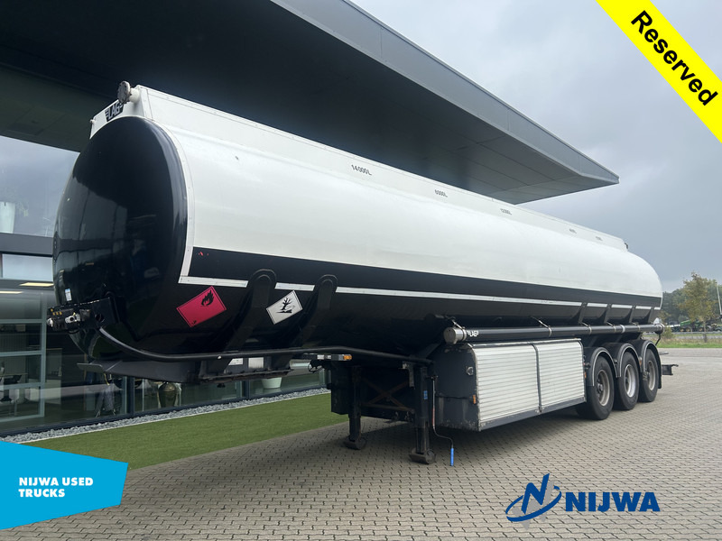 LAG O-3-43 EXPORT ONLY + New MOT - Tank semi-trailer: picture 1 LAG O-3-43 EXPORT ONLY + New MOT - Tank semi-trailer: picture 1