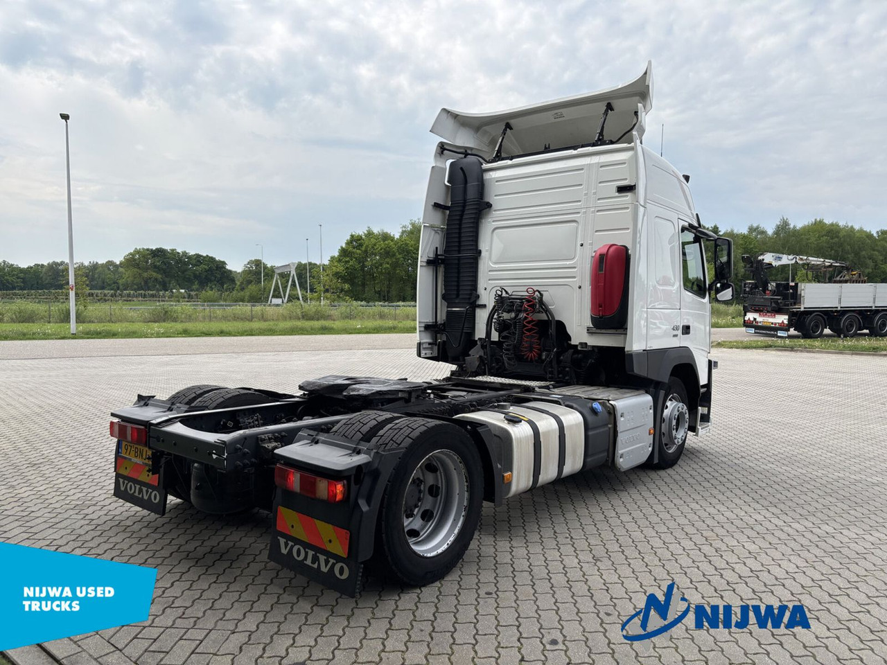 Volvo FM 430 4x2 X-Low + Xenon - Tractor unit: picture 3 Volvo FM 430 4x2 X-Low + Xenon - Tractor unit: picture 3