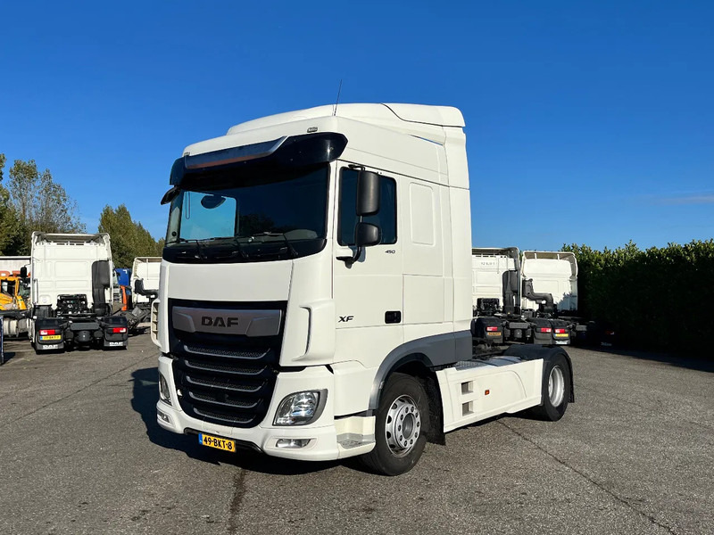 DAF XF 450 FT SC Euro6 - Tractor unit: picture 2 DAF XF 450 FT SC Euro6 - Tractor unit: picture 2