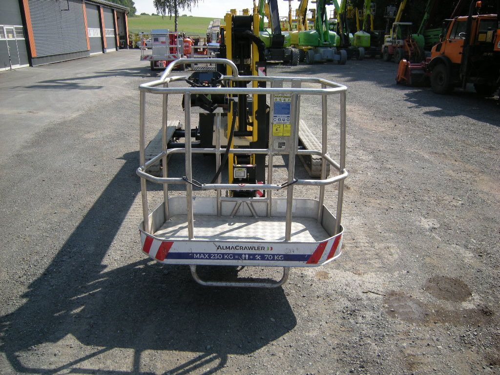 Truck mounted aerial platform Almacrawler Jibbi 1670 Raupenbühne 16 m: picture 17