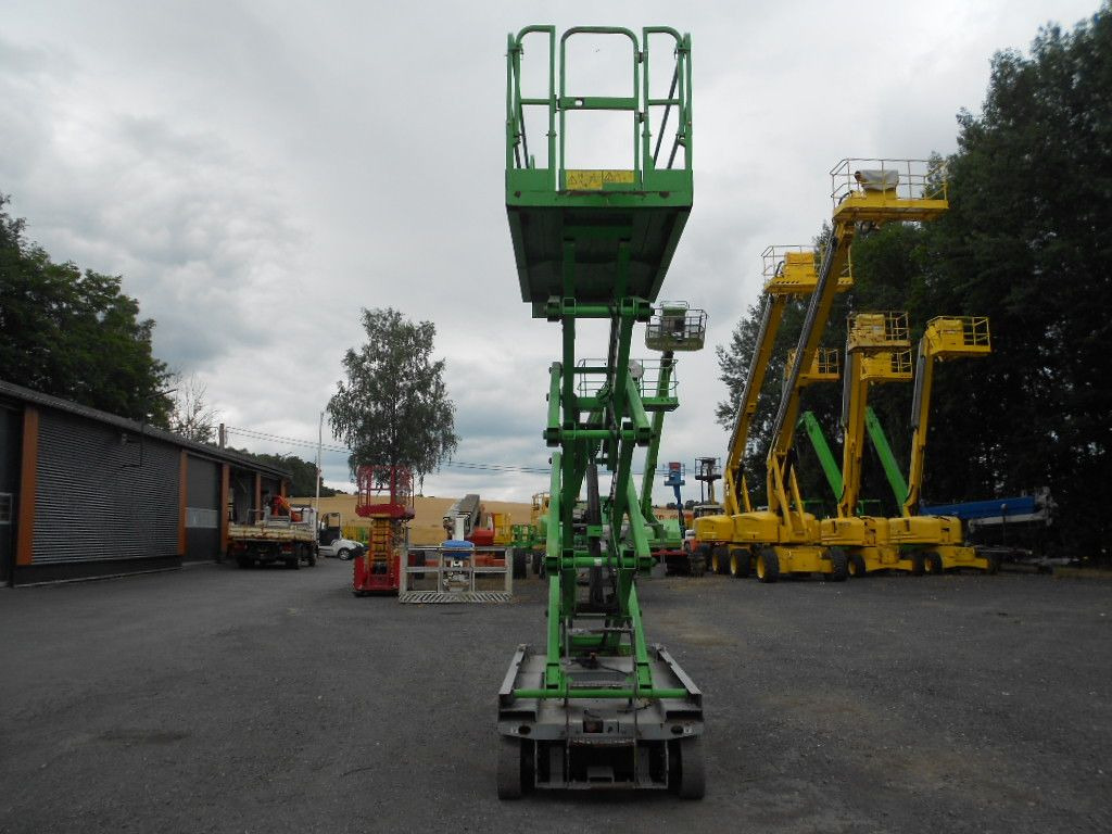 Genie GS 2646, Scherenarbeitsbühne Genie 9,9 m - Scissor lift: picture 3 Genie GS 2646, Scherenarbeitsbühne Genie 9,9 m - Scissor lift: picture 3