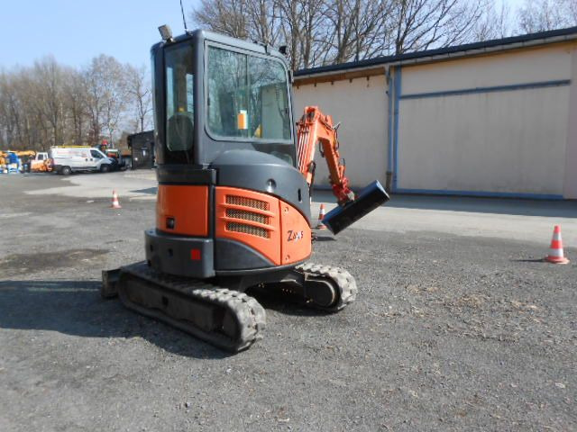 Hitachi ZX22U-2CLR , Powertilt - Mini excavator: picture 4 Hitachi ZX22U-2CLR , Powertilt - Mini excavator: picture 4