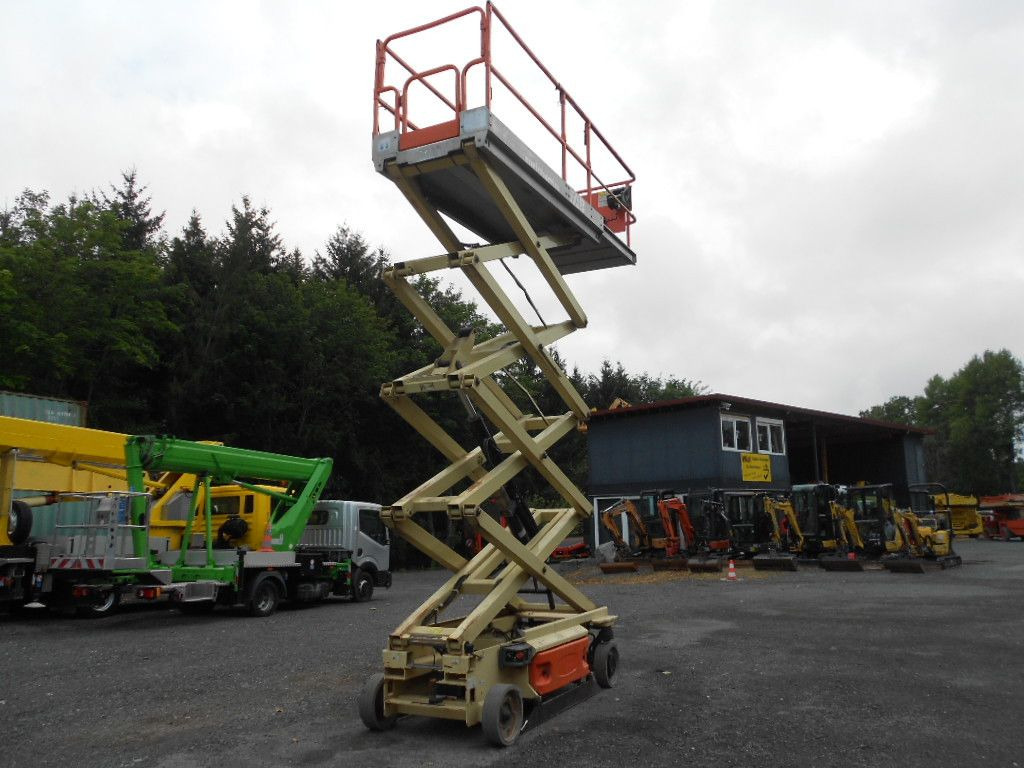 Scissor lift JLG JLG 3246, Scherenarbeitsbühne, 11,9 m: picture 6