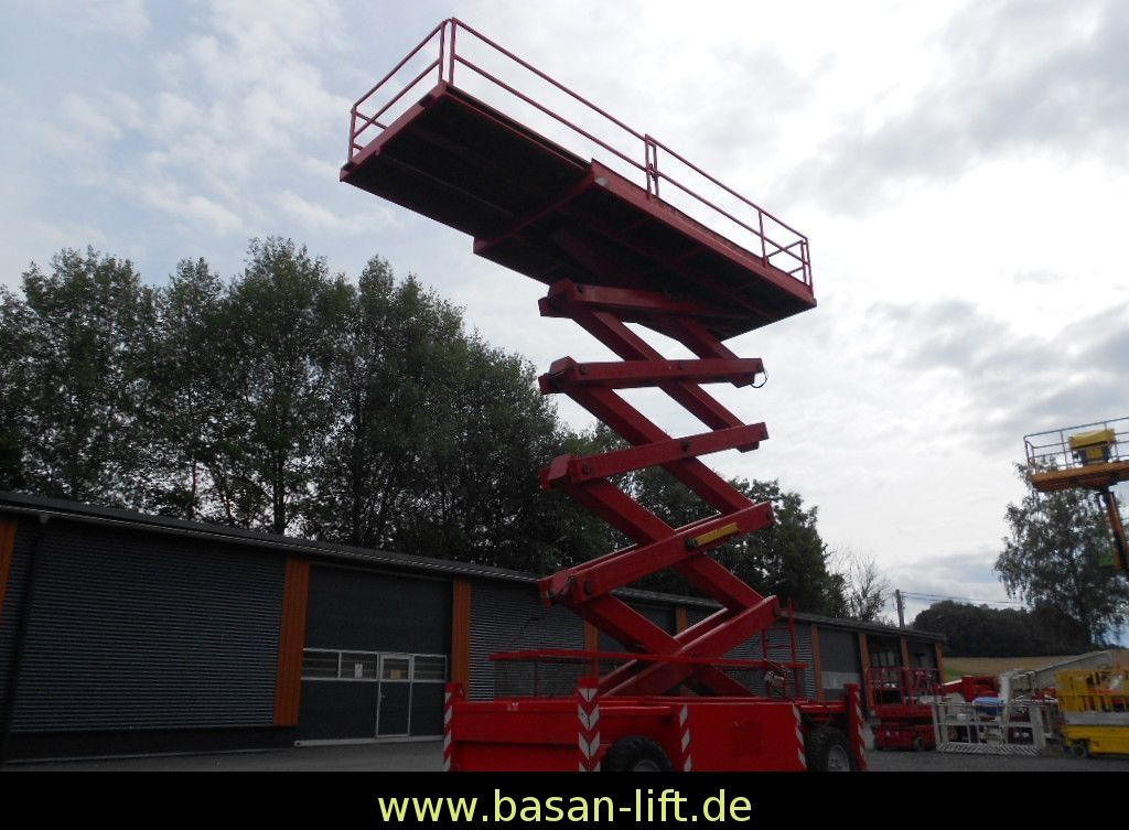 Scherenarbeitsbühne Liftlux SL205-25D4WD, AH 22 Scherenarbeitsbühne Liftlux SL205-25D4WD, AH 22 - Scissor lift: picture 3 Scherenarbeitsbühne Liftlux SL205-25D4WD, AH 22 Scherenarbeitsbühne Liftlux SL205-25D4WD, AH 22 - Scissor lift: picture 3