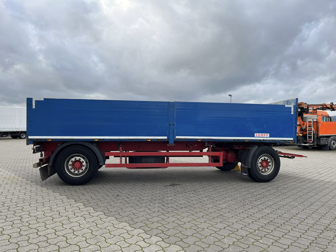 Kempf PA18 Baustoff Unfall Fahrbereit - Dropside/ Flatbed trailer: picture 5 Kempf PA18 Baustoff Unfall Fahrbereit - Dropside/ Flatbed trailer: picture 5
