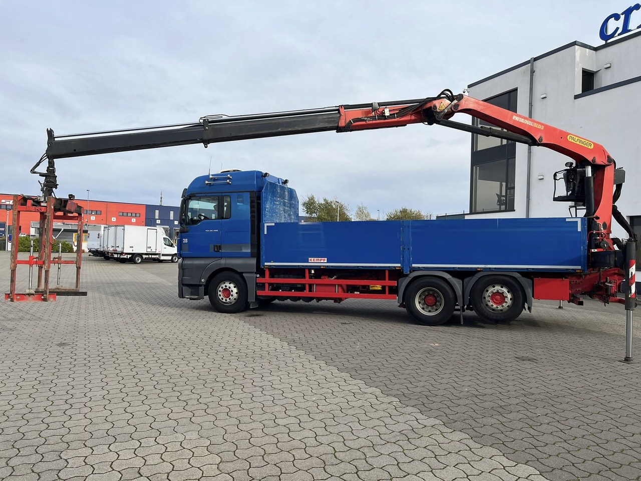 MAN TGX 26.500 6x2 Palfinger 18001 SLD 3 Baustoff - Dropside/ Flatbed truck, Crane truck: picture 2 MAN TGX 26.500 6x2 Palfinger 18001 SLD 3 Baustoff - Dropside/ Flatbed truck, Crane truck: picture 2