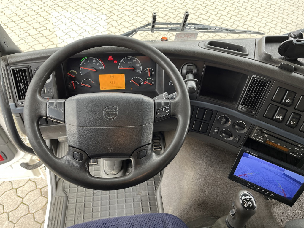 Volvo FM 440 8x4 Palfinger PK 44002 Wechselsystem - Crane truck, Dropside/ Flatbed truck: picture 2 Volvo FM 440 8x4 Palfinger PK 44002 Wechselsystem - Crane truck, Dropside/ Flatbed truck: picture 2