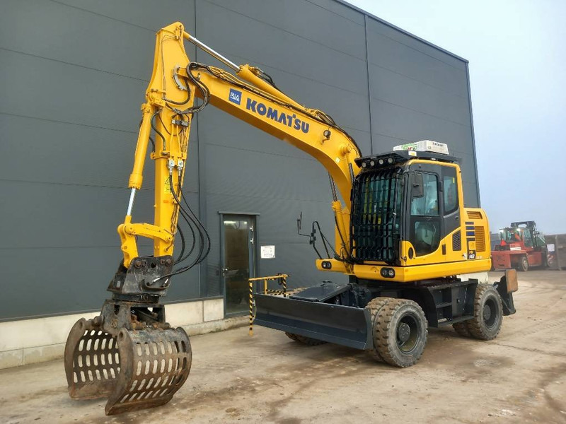 Komatsu PW148-10 - Wheel excavator: picture 3 Komatsu PW148-10 - Wheel excavator: picture 3