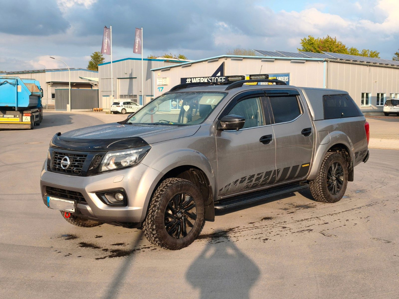 Nissan Navara NP300 N-Guard Double Cab 4x4 - SUV: picture 1 Nissan Navara NP300 N-Guard Double Cab 4x4 - SUV: picture 1