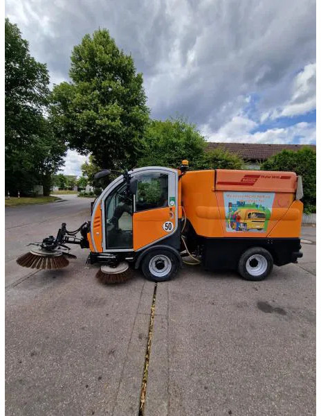 New Road sweeper Bucher Kehrmaschine BUCHER-GUYER Kehrmaschine EG 4.500 kg Diesel Topzustand: picture 1