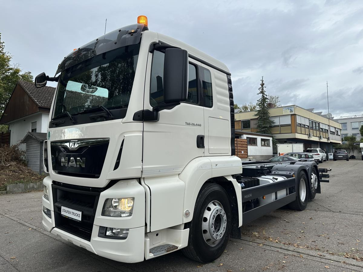 Container transporter/ Swap body truck MAN TGX 2 x 26.440 FLL 6x2 ADR AT EX GAS: picture 1