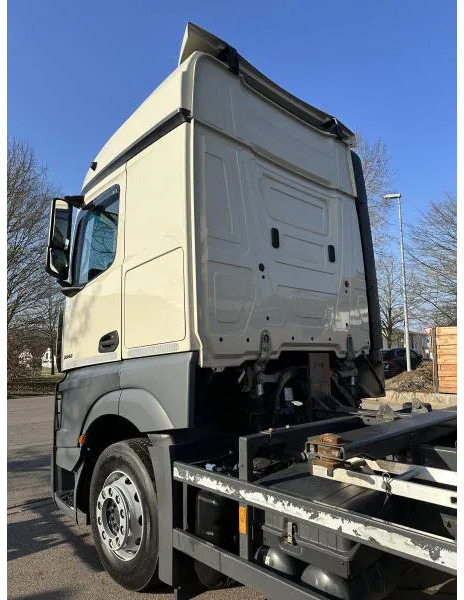 Mercedes-Benz Actros 2542 LL BDF Standard 6x2 LBW - Container transporter/ Swap body truck: picture 5 Mercedes-Benz Actros 2542 LL BDF Standard 6x2 LBW - Container transporter/ Swap body truck: picture 5