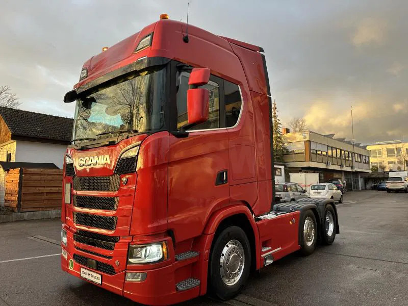 Scania S580 V8 6X2/4 TOPZUSTAND! Intarder*E6* - Tractor unit: picture 1 Scania S580 V8 6X2/4 TOPZUSTAND! Intarder*E6* - Tractor unit: picture 1