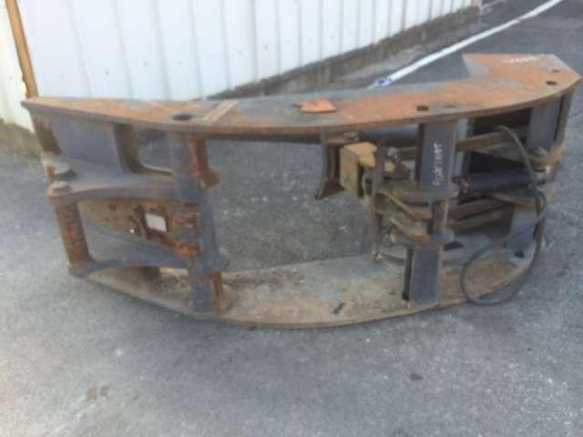 MORIN PINCE A BUSES M7 - Attachment for Construction machinery: picture 4 MORIN PINCE A BUSES M7 - Attachment for Construction machinery: picture 4