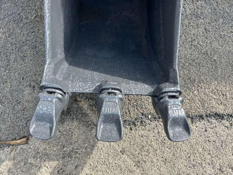 MECALAC serie 12 - 450mm - Excavator bucket for Construction machinery: picture 2 MECALAC serie 12 - 450mm - Excavator bucket for Construction machinery: picture 2