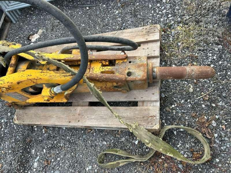 Hydraulic hammer MONTABERT PELLE 8 TONNES / TRACTOPELLE: picture 7
