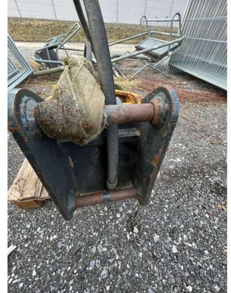 Hydraulic hammer MONTABERT PELLE 8 TONNES / TRACTOPELLE: picture 9