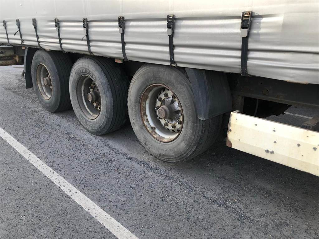 Krone SDP 27 pressukapeli - Curtainsider semi-trailer: picture 5 Krone SDP 27 pressukapeli - Curtainsider semi-trailer: picture 5