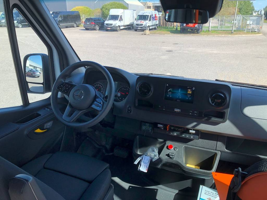 Mercedes-Benz 415 cdi FWD - Minibus, Passenger van: picture 5 Mercedes-Benz 415 cdi FWD - Minibus, Passenger van: picture 5