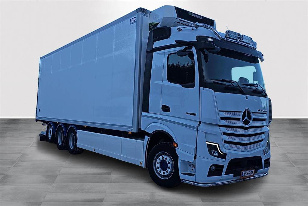 Mercedes-Benz Actros L 3558 - Isothermal truck: picture 3 Mercedes-Benz Actros L 3558 - Isothermal truck: picture 3
