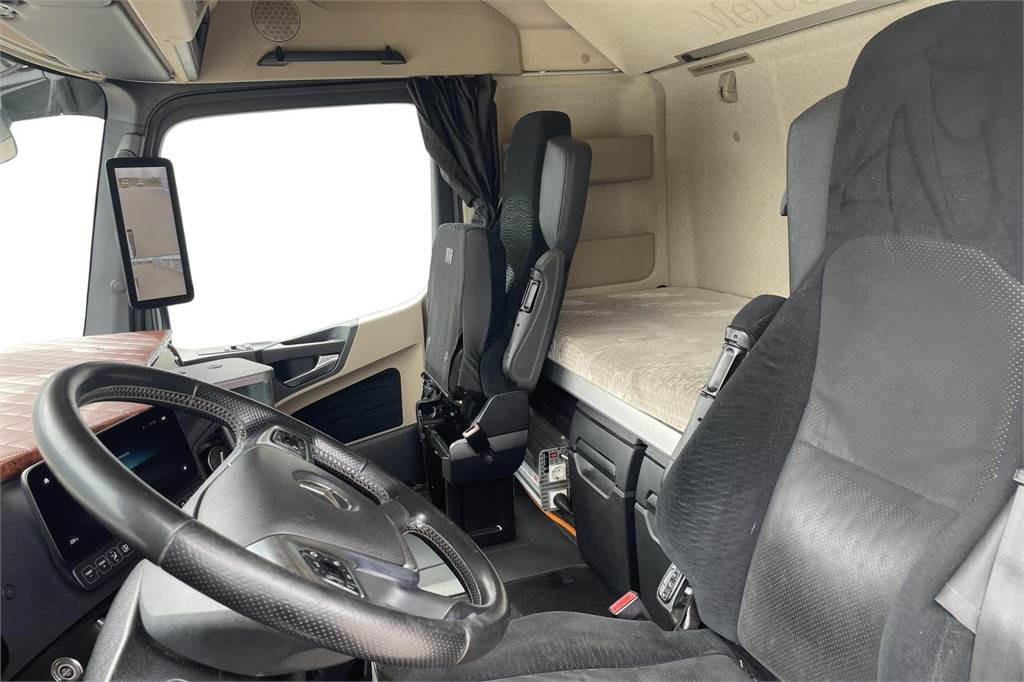 Tractor unit Mercedes-Benz ACTROS 2551LS 6x2/4 Väliteli: picture 9