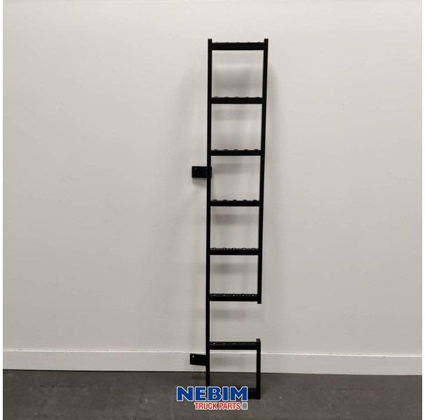 Renault Renault - UX0000044 - Ladder Renault Master 4-serie - Spare parts for Truck: picture 1 Renault Renault - UX0000044 - Ladder Renault Master 4-serie - Spare parts for Truck: picture 1