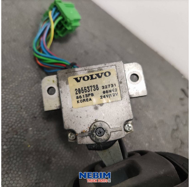Volvo Volvo - 20553738 - Ruitenwisserschakelaar - Spare parts for Truck: picture 3 Volvo Volvo - 20553738 - Ruitenwisserschakelaar - Spare parts for Truck: picture 3