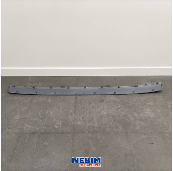 Volvo Volvo - 21443695 - Zonneklep sierlijst zilver FH16 - Spare parts for Truck: picture 2 Volvo Volvo - 21443695 - Zonneklep sierlijst zilver FH16 - Spare parts for Truck: picture 2